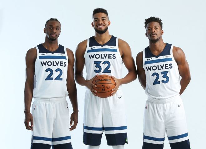 DV9：不满意平局，我们踢得比葡体更好；留队？我专注于现在（DV9：不满平局，自评发挥胜过葡体；去留？我只专注当下）